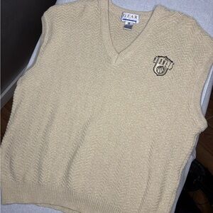 Gear For Sports Men’s V-Neck Sweater Vest in Beige with Hornets Logo